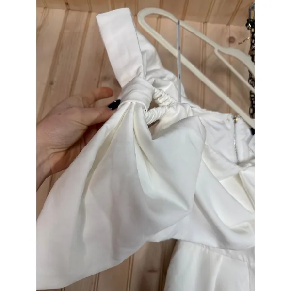 NWT Lulus Captivating Entrance White Off-the-Shoulder Two-Piece Jumpsuit Sz XS - Image 8