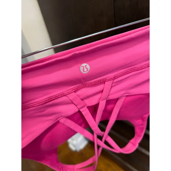 Lululemon pink bra square‎ dot size 8 - Image 3