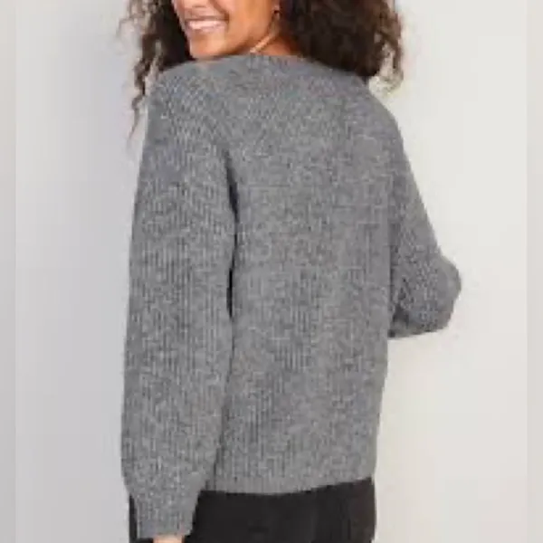 Old Navy Dark Gray Heathered Cozy Shaker-Stitch Pullover Sweater - Image 2
