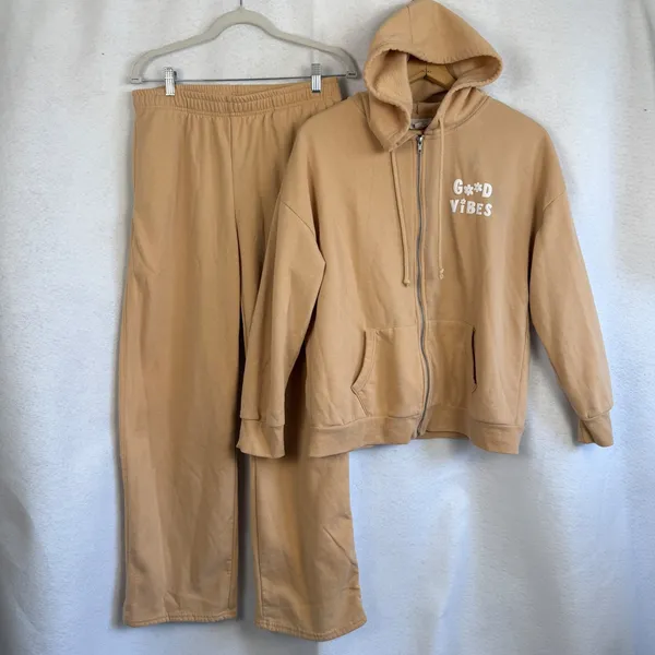 Hippie Rose Good Vibes Full Zip Hoodie and‎ Wide Leg Sweatpants Set Tan Large Loungewear - Image 2