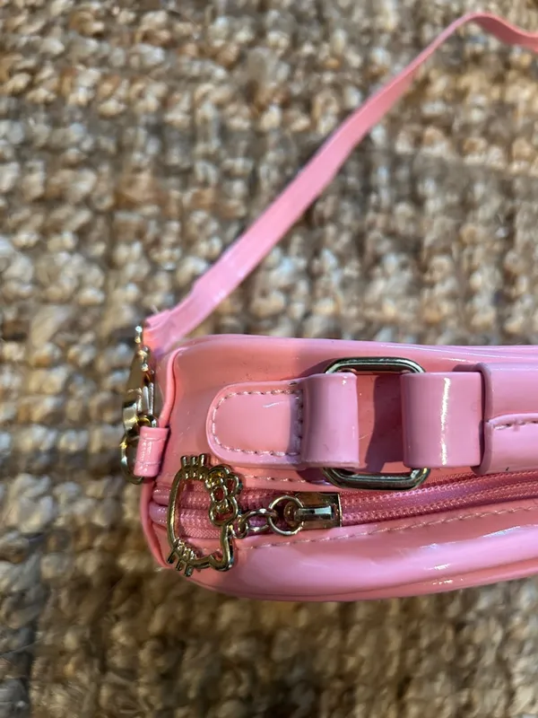 Vintage Hello Kitty Pink Patent Satchel Crossbody Bag - Image 4
