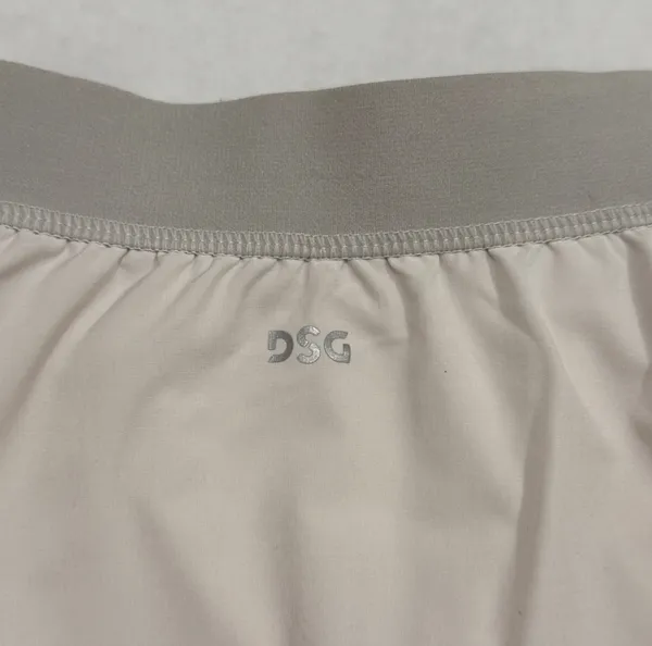 DSG White Tennis Skirt Size L - Image 3