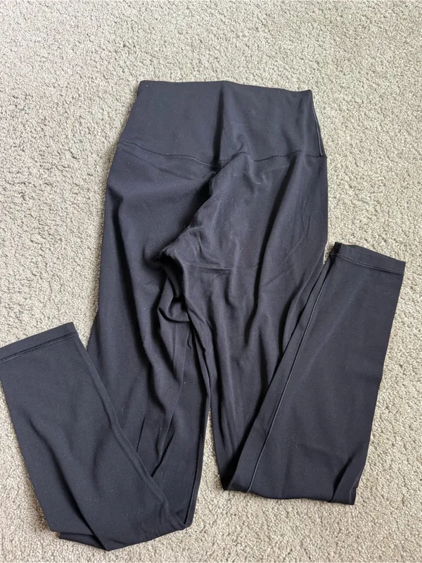 aerie Black High-Waist V-Seam Leggings - Image 2