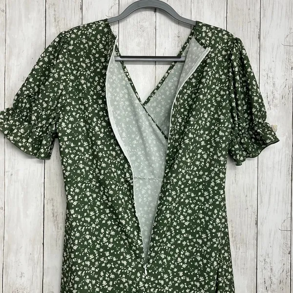 Unbranded Green White Dainty Floral Short Sleeve Button Faux Wrap Midi Dress - Image 5