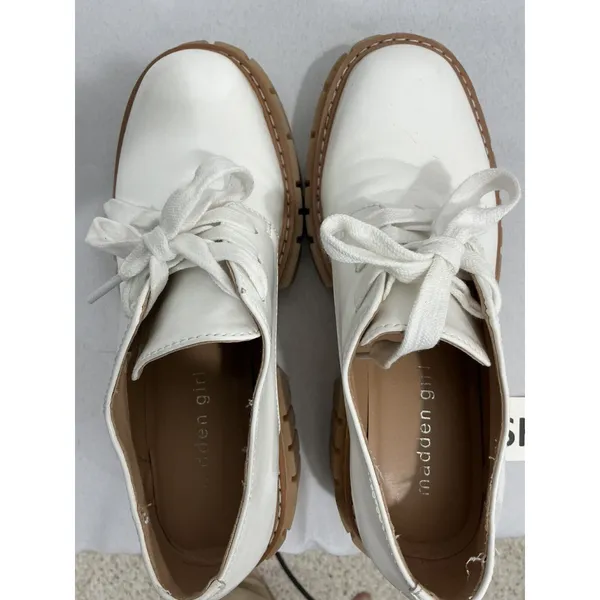 Womans Madden Girl Phoennix Size 6m White Lace Up Platform Chunky Heel Shoes - Image 6