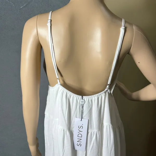 SNDYS Indigo Dress Womans XL White Maxi Plunging Neckline Summer Flowy NEW‎ - Image 9