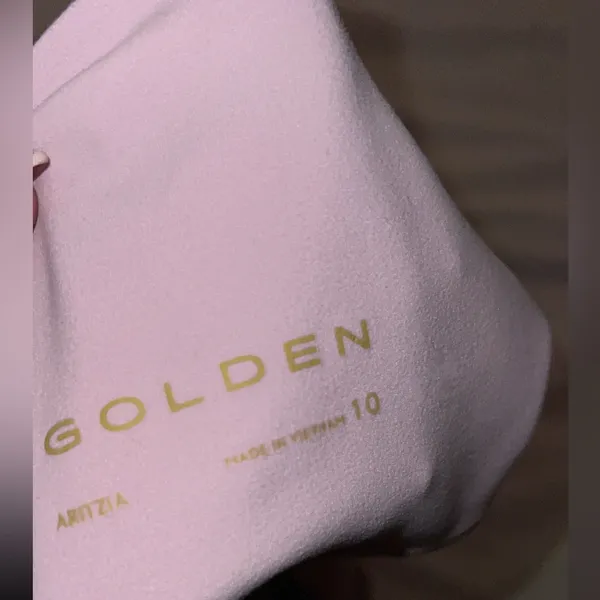Aritzia golden BUTTER Cheeky Hi-Rise 26" Legging size 10 in dusty pink - Image 4