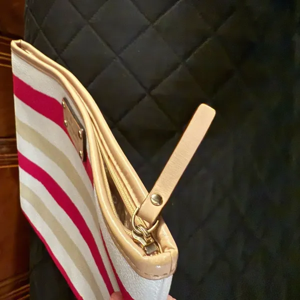 Kate Spade Adrienne Bondi Road Pink and Cream Striped Clutch Very Clean - Image 7