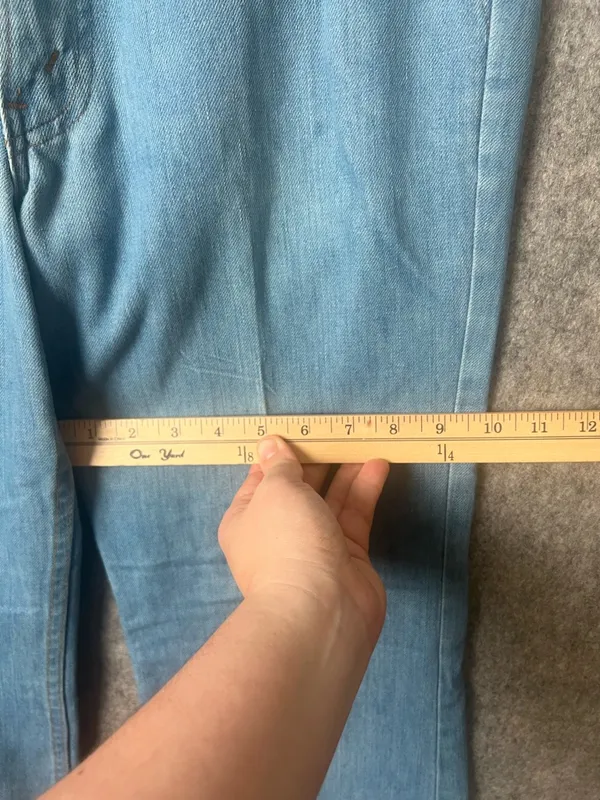 Levis Woman‎ Size 32 Light Blue Vintage Western Denim high hire Jeans - Image 5