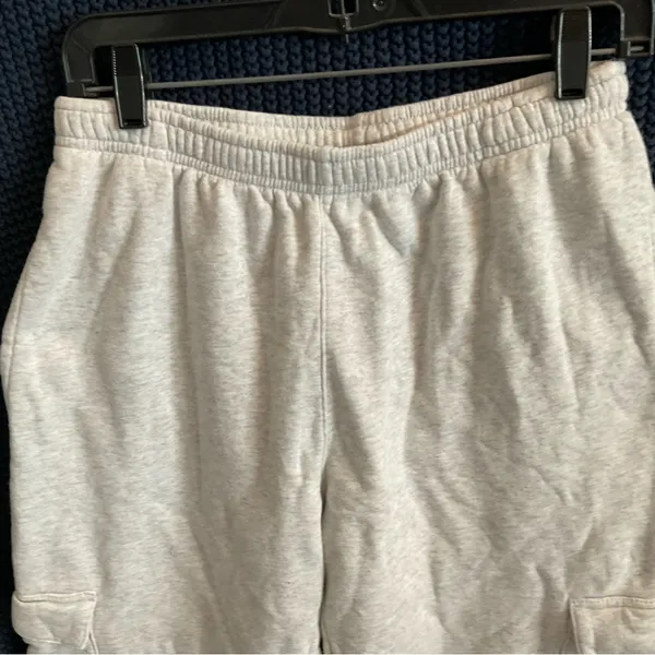 Brandy Melville Pants Womens Small Gray Cargo Sweatpants Wide Leg Casual - Image 2