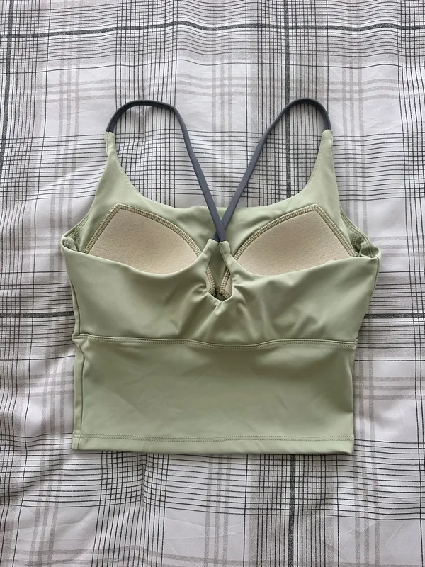 Green workout tank top Size M - Image 4