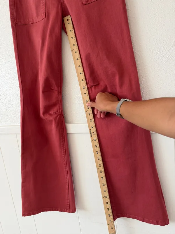 RISEN Jeans Women’s 0/24 Brick Red High Rise Flare Patch Pocket Denim Pants - Image 5