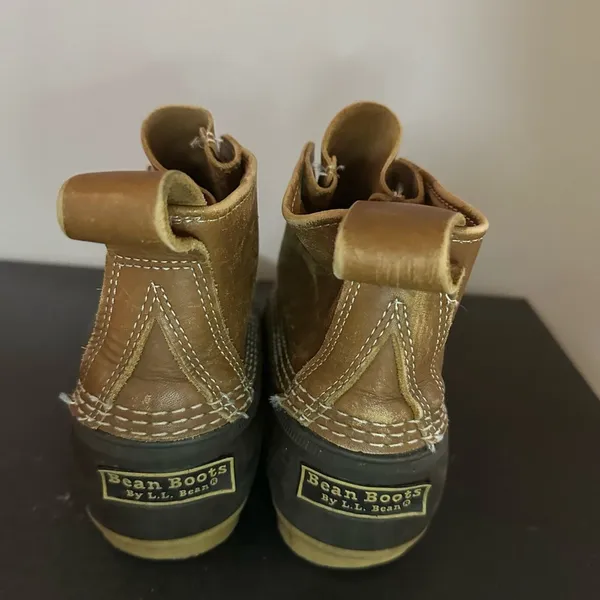 L. L. Bean Women's 6" Bean Boots Size 7 Wide - Image 3