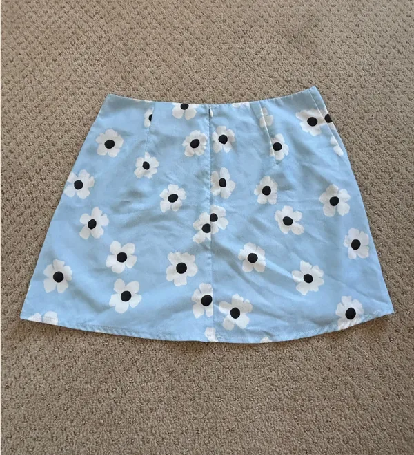 Princess Polly Skirt - Image 2