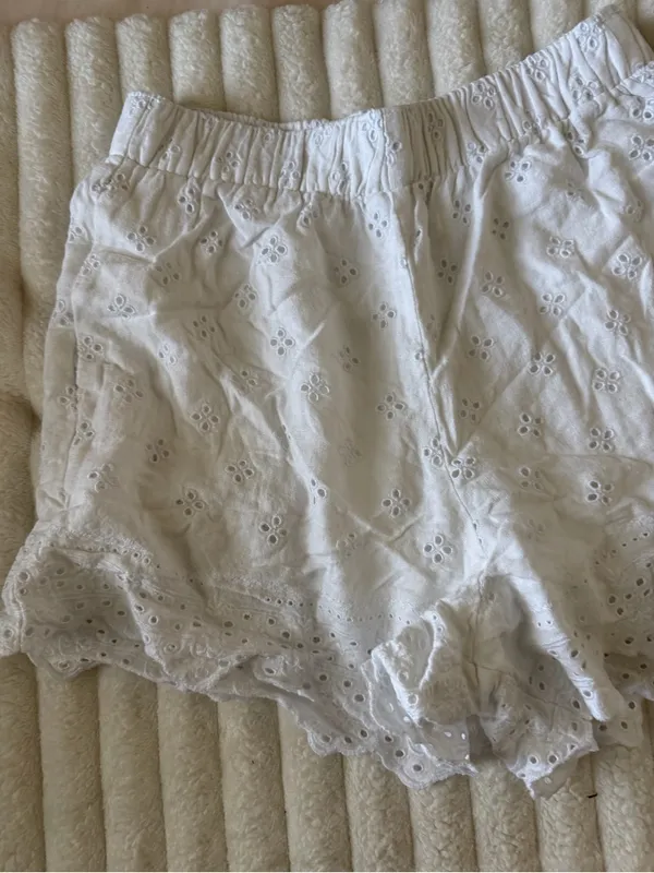 Abercrombie & Fitch White Eyelet Cotton Sleep Shorts - Image 2