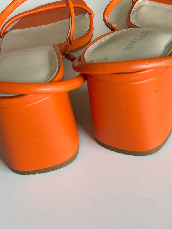 Marc Fisher Orange Heels - Image 8