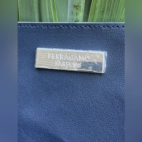 Ferragamo x Air India Navy blue cosmetic travel toiletry case NWOT - Image 2
