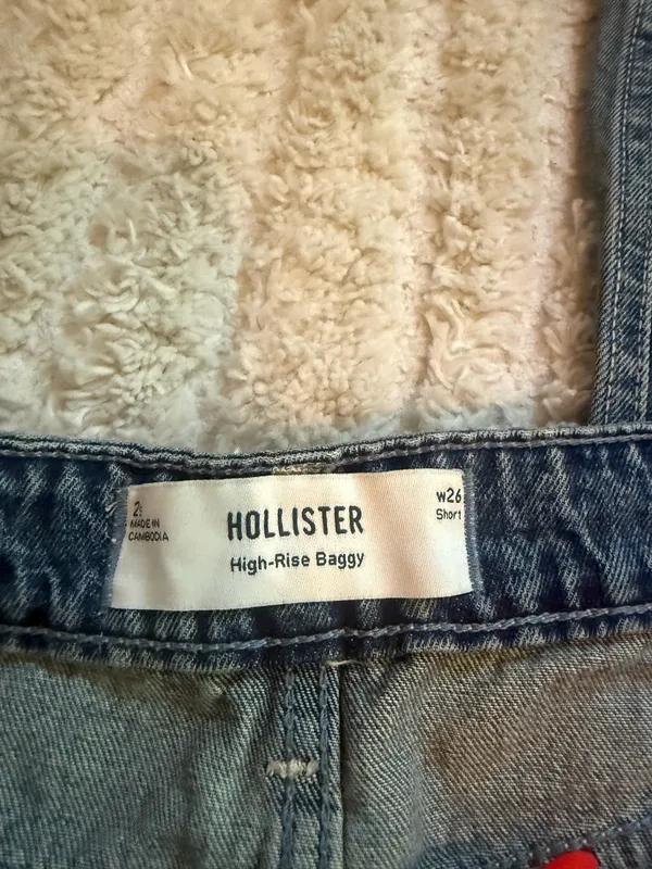 Hollister high rise baggy jeans - Image 4