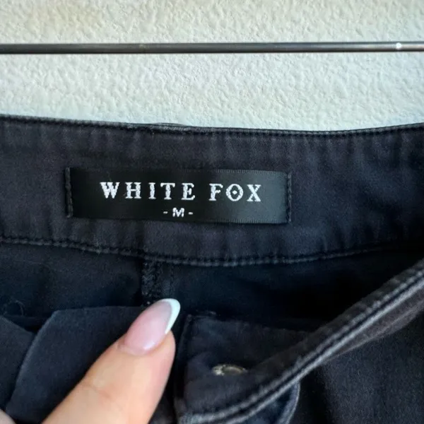 White Fox Boutique Black Cargo Jogger Street Style Size Medium Utility Comfort - Image 3