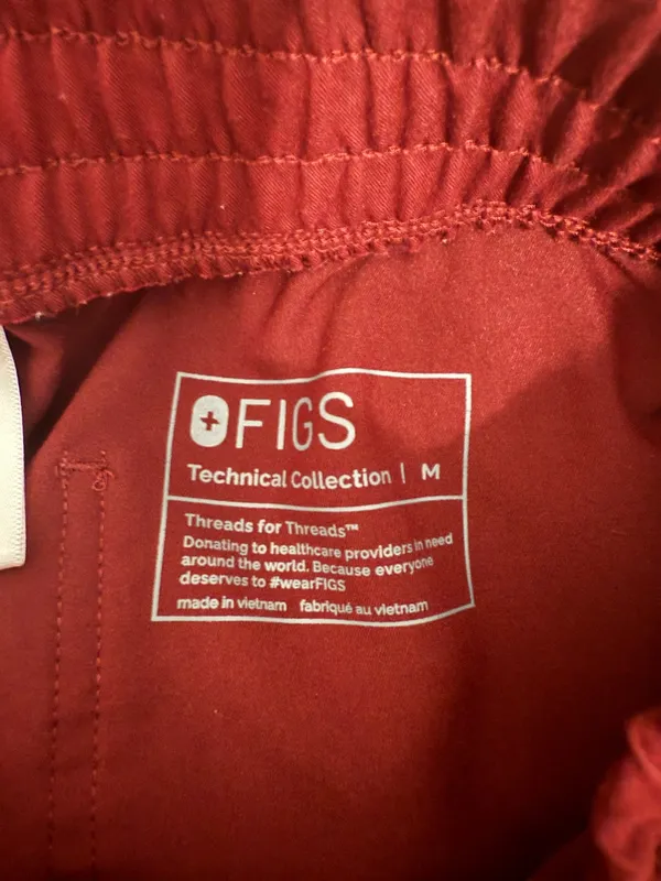 FIGS Zamora Jogger Scrub Pants Burgundy M Technical Collection FIONx Yoga Waist Healthcare - Image 5