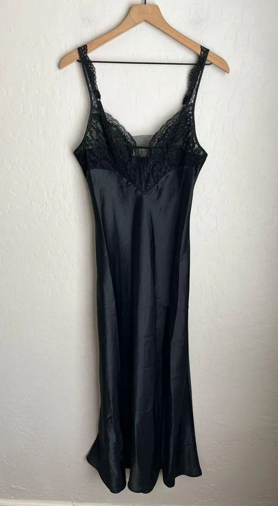 Victoria’s Secret Vintage Gold Label Gothic Satin Lace Slip Dress Black Medium - Image 2