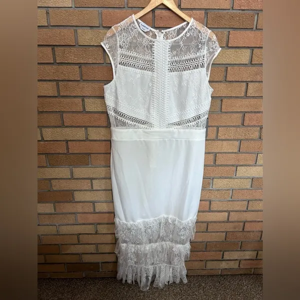 NWT BEBE Tiered Ruffle Lace Midi Dress Ivory Short Sleeve Size XL - Image 3