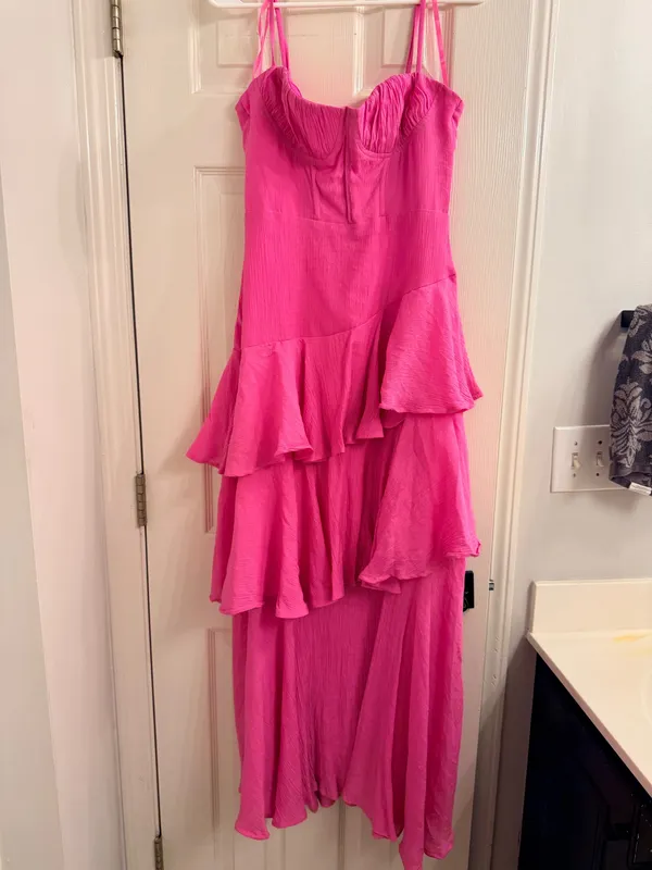 Selfie Leslie Dress Maxi Pink - Image 5