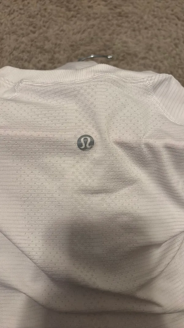 Lululemon White Swiftly Tech Short Sleeve - Image 4