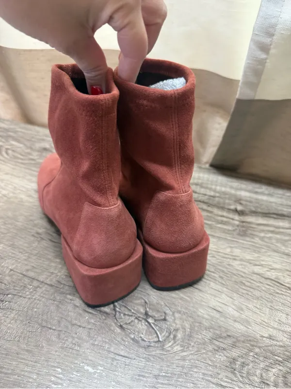 Stuart Weizmann Accordion
Suede Sock Bootie size 9 B - Image 6