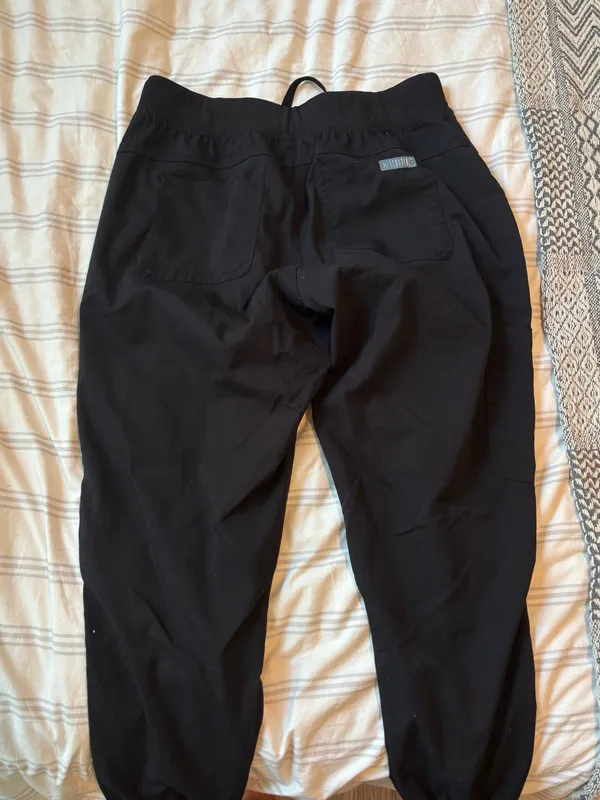 MedCouture Scrub Pants - Image 2