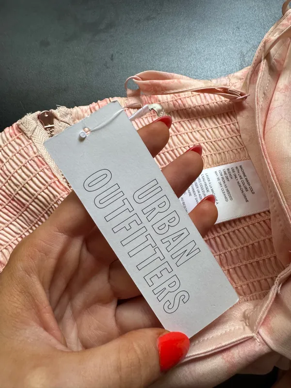 Urban Outfitters Bow Cropped Tank Top - Image 5