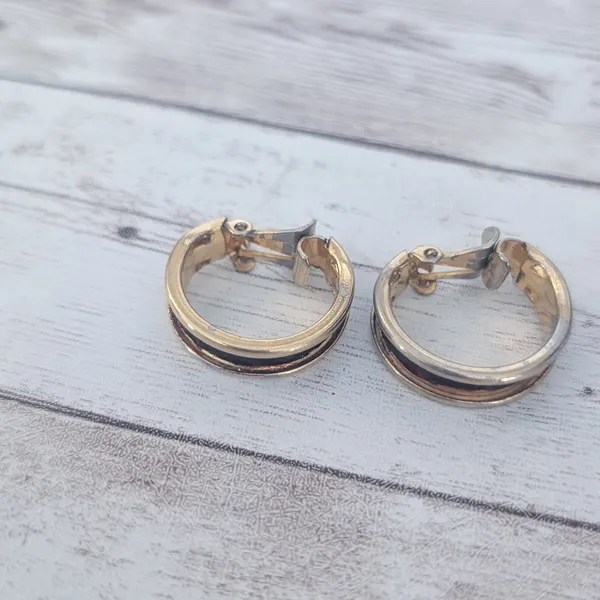 Vintage Clip On Earrings Large Hoops with Center Design - Damaged - Image 12
