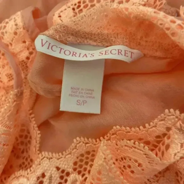 Victoria's Secret Peach Top, racer back lace - Image 10