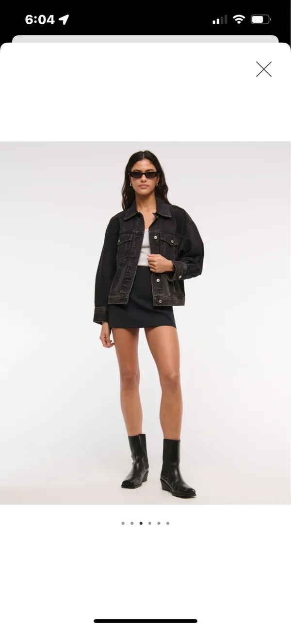 A&F Scarlett Mini Short Ultra High Rise - Image 2