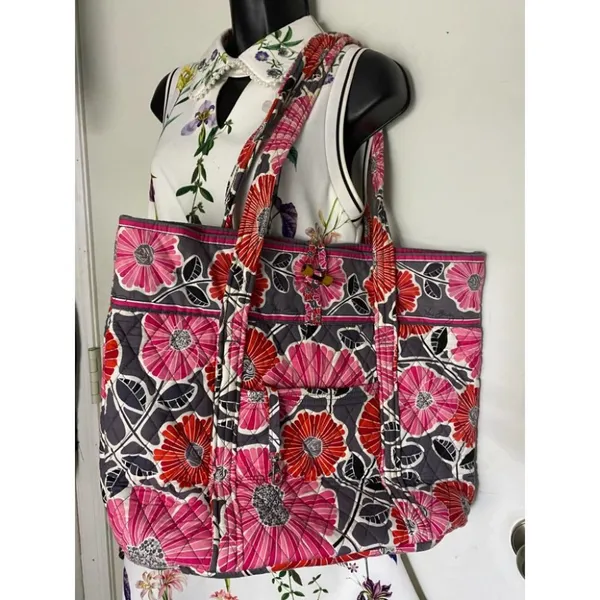 VERA BRADLEY Black Pink Large Quilted Tote Bag - Image 6