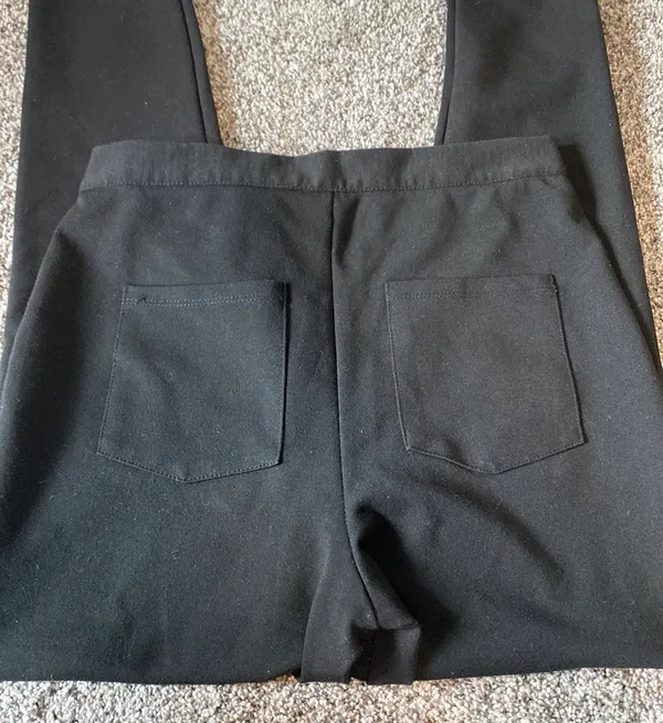Black High Waisted Skinny Fit Slacks Size 6 - Image 4