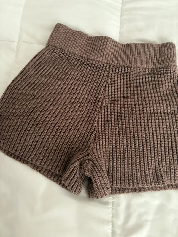 Blue Blush Brown Shorts - Image 3