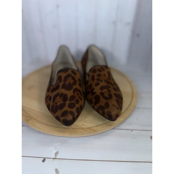 olivia & kate leopard loafers 6.5 - Image 4