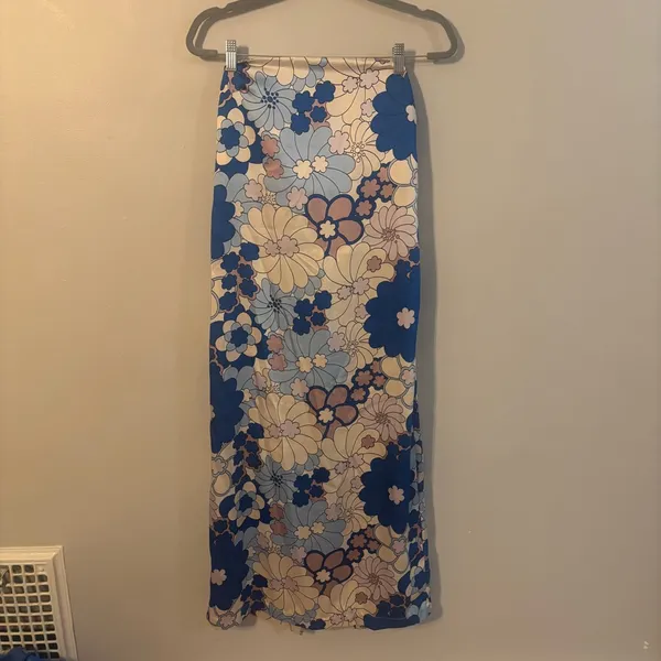 Zara Strapless Floral Dress - Blue and White - Image 3