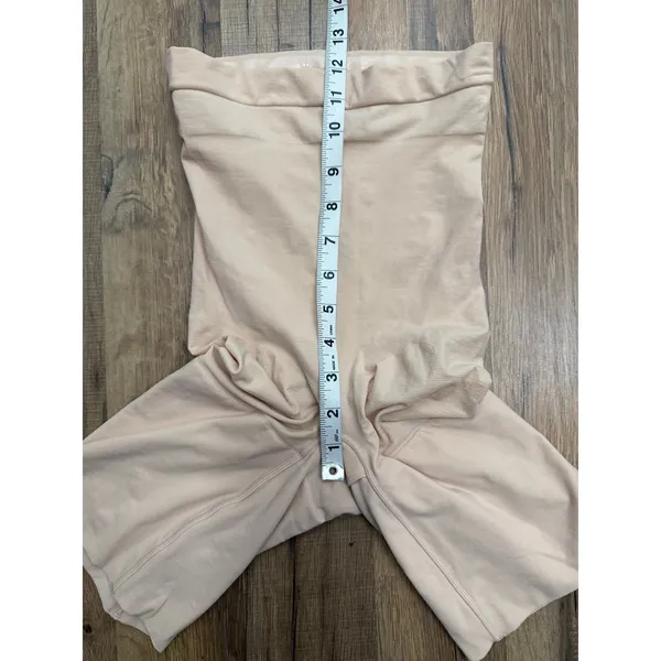 SPANX‎ Mid Thigh Shapewear Shorts Nude Seamless High Waist M Medium Control - Image 6