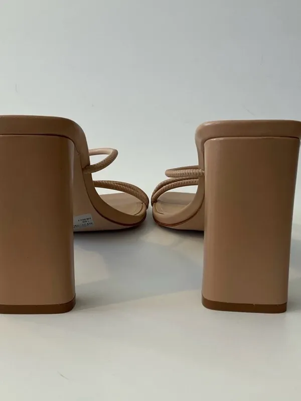 NWT SCHUTZ Chessie Tan Nude Leather Strappy Block Heel Sandals - Size: 10 - Image 8