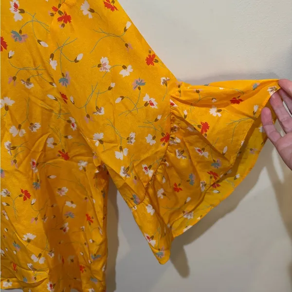 Madewell Silk Painted Carnations Floral‎ Ruffle Sleeve Blouse Gold Yellow - Image 5