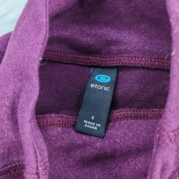 Etonic -525 Long Sleeve Mock Neck Top Magenta Small‎ - Image 2