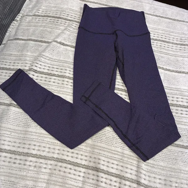 Lululemon Wunder Under High Rise Legging Purple Black Small Check Size 6 EUC - Image 4