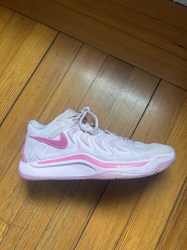 KD 17 Nike Basketball Shoes - Image 2