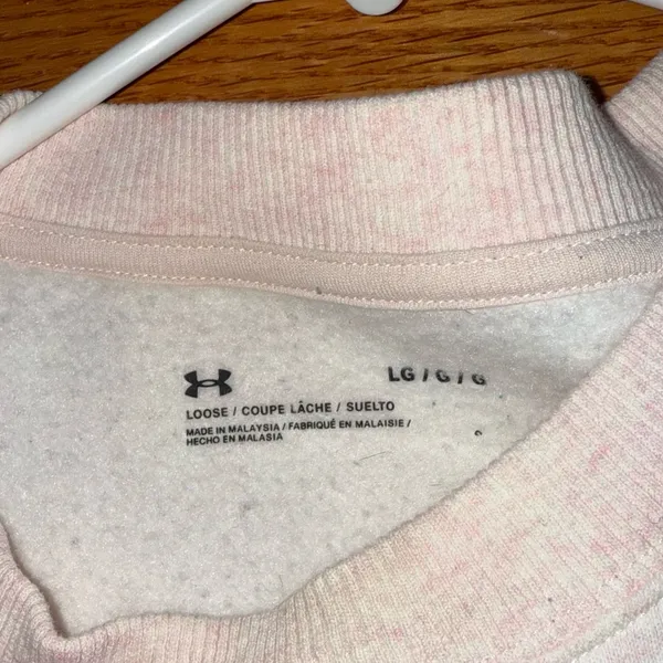 Under Armour Women's Pink Sweatshirt - Image 2