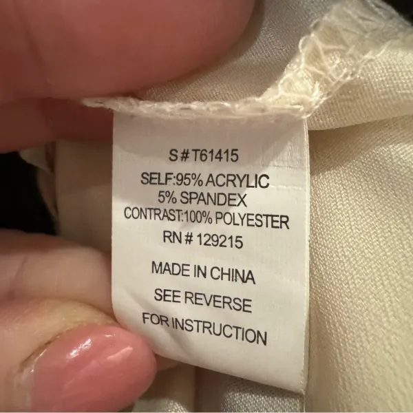 Anthropologie Comme Toi Short‎ Sleeve Sweater w/cream lining and Distressed Trim - Image 3