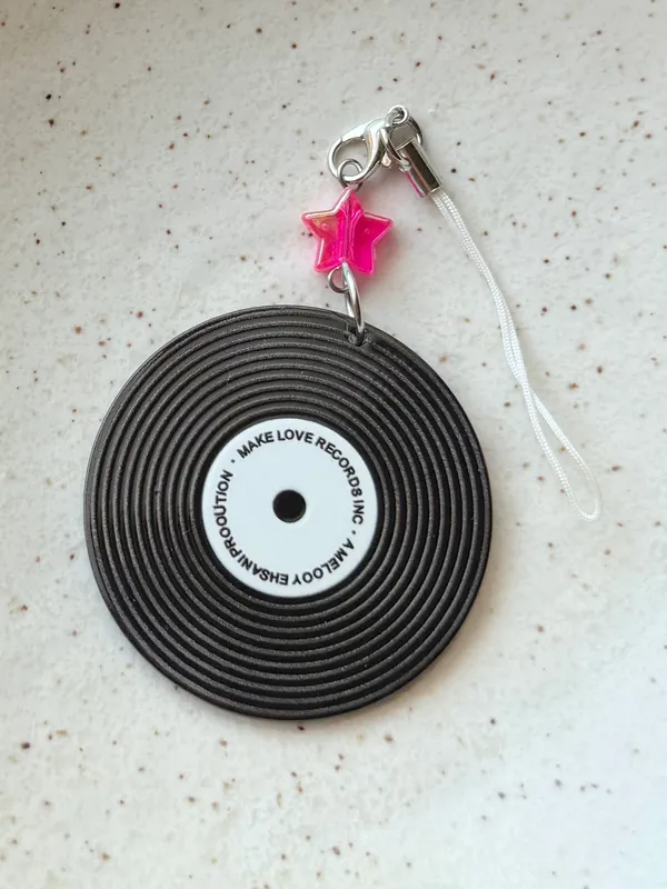 Handmade grunge street funky y2k retro style vinyl record phone charm/bag accessory/keychain/car display🌙 - Image 5