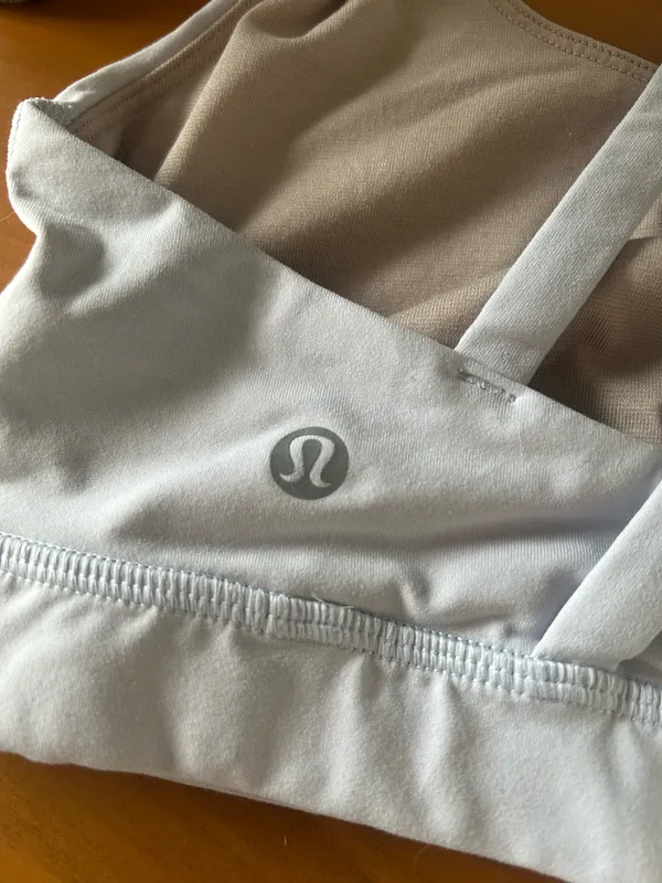 Lululemon LIGHT BLUE Energy Bra - Image 6