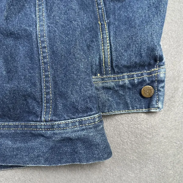Vintage Lee Trucker Jacket Womens 11/12 Blue Denim Trucker USA‎ Union Made - Image 13